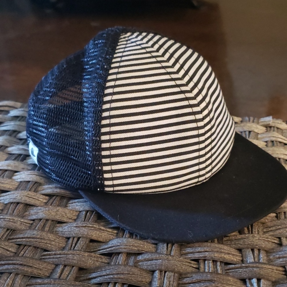 George Hats Infant Black white striped Trucker